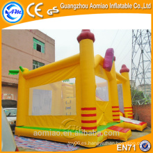 Castillo inflable barato de la venta caliente, castillo amarillo inflable